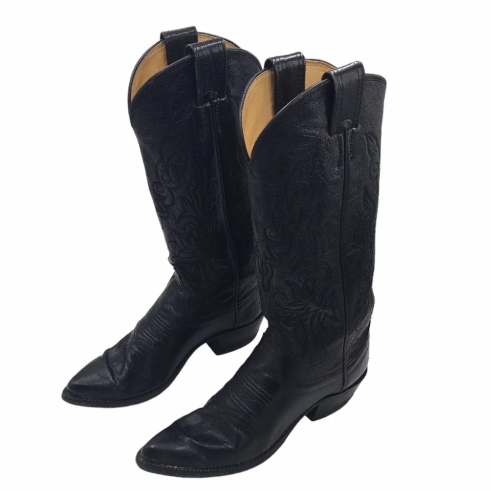 Black cowboy boots
